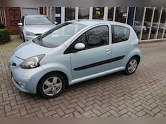 Toyota Aygo - 1.0-12V SPORT