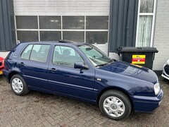 Volkswagen Golf - 1.8 CL MET 47.142 KM nieuwstaat