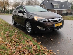 Opel Astra Sports Tourer - 1.4 Turbo