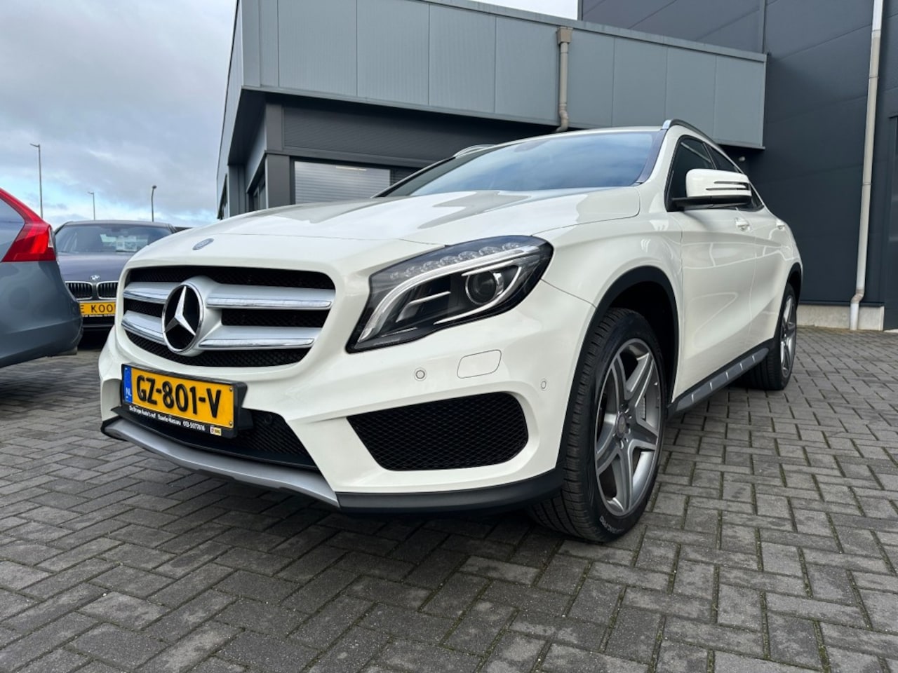 Mercedes-Benz GLA-Klasse - 200 Prestige AMG pakket Automaat 156pk navigatie, cruise control - AutoWereld.nl