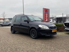 Skoda Roomster - 1.2 Ambition | Parkeersensoren achter | Trekhaak | Airco | Stoelverwarming