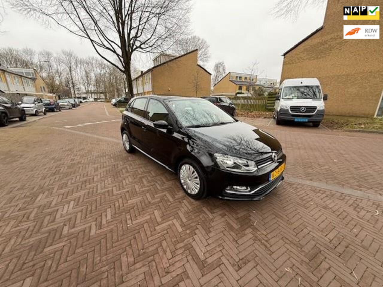 Volkswagen Polo - Airco / Bouwjaar 2016 / 124.000 NAP / Mooie auto - AutoWereld.nl