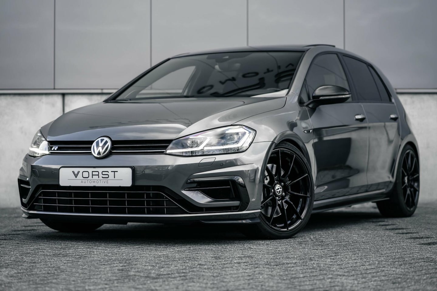 Volkswagen Golf - 2.0 TSI 4Motion Performance Pano DSG DCC - AutoWereld.nl