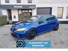 Volkswagen Golf - 2.0 TSI R 4MOTION ACC, Line assist, Apple carplay/ Android auto