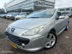 Peugeot 307 CC - 2.0-16V Aut/NL Auto/102.000KM/Leder/Zeer Mooi