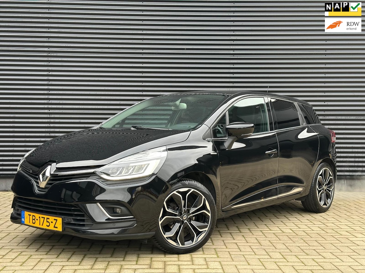 Renault Clio Estate - 1.2 TCe Bose |RIJKLAAR|BOSE|AUTOMAAT - AutoWereld.nl