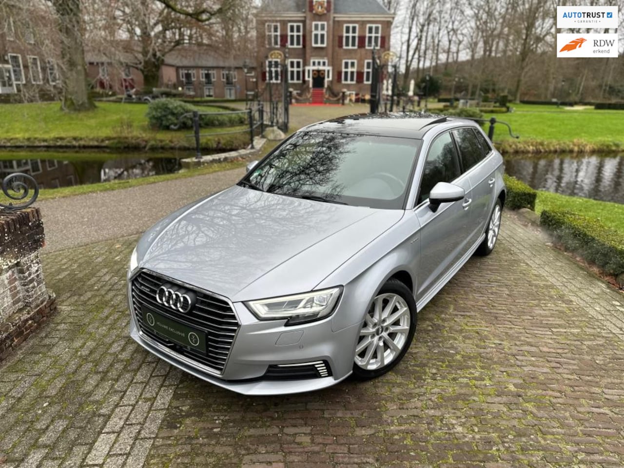 Audi A3 Sportback - 1.4 e-tron | Pano | LED | Adaptive | Plug-in Hybrid | - AutoWereld.nl