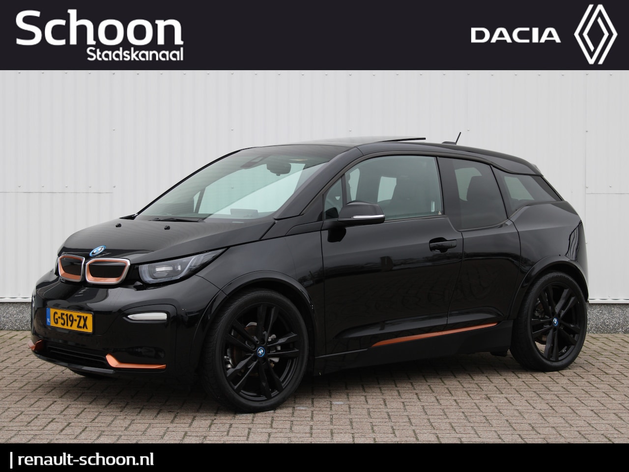 BMW i3 - S 120Ah 42 kWh RoadStyle Edition | €2000 SUBSIDIE MOGELIJK | NAVIGATIE | CRUISE CONTROL | - AutoWereld.nl