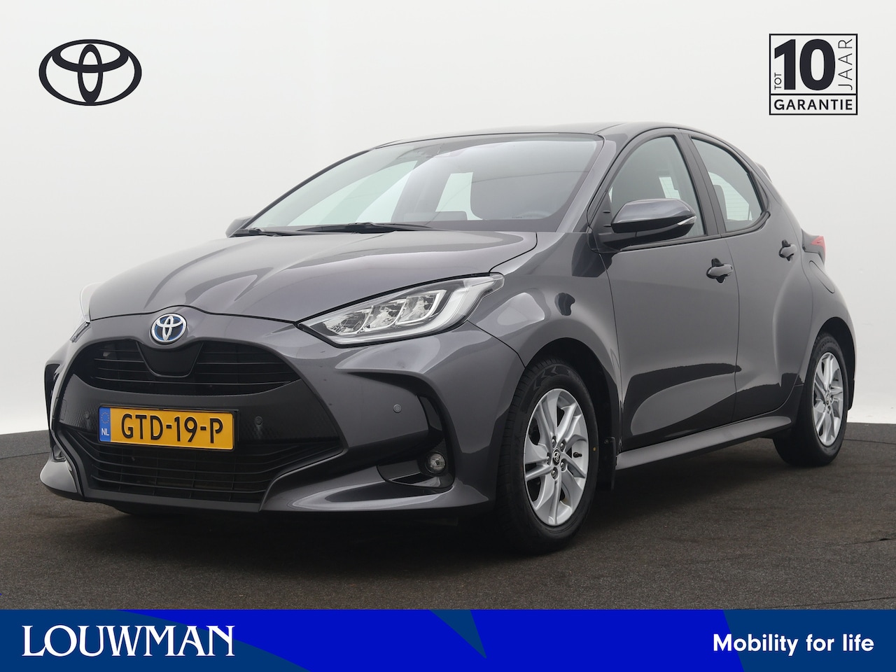 Toyota Yaris - 1.5 Hybrid Active Plus Limited | LED | LM Velgen | Camera | Stoelverwarming | Parkeersenso - AutoWereld.nl