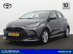 Toyota Yaris - 1.5 Hybrid Active Plus Limited | LED | LM Velgen | Camera | Stoelverwarming | Parkeersenso