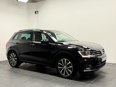 Volkswagen Tiguan - 1.4 TSI Comfortline / Zwenkbare trekhaak / Navi / Climatronic / NAP