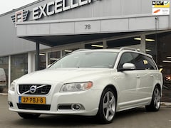 Volvo V70 - 2.0T R-Edition Automaat - Leder - Navigatie