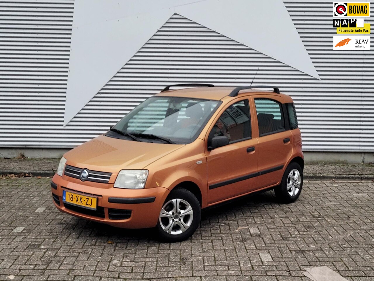 Fiat Panda - 1.2 Edizione Cool | APK 07-03-2025 | Airco | Trekhaak | Elektrisch Pakket - AutoWereld.nl