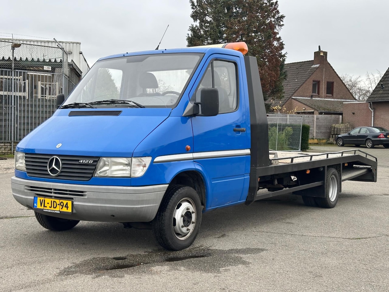 Mercedes-Benz Sprinter - 412 D Xlang oprijwagen , lier, autotransporter APK - AutoWereld.nl