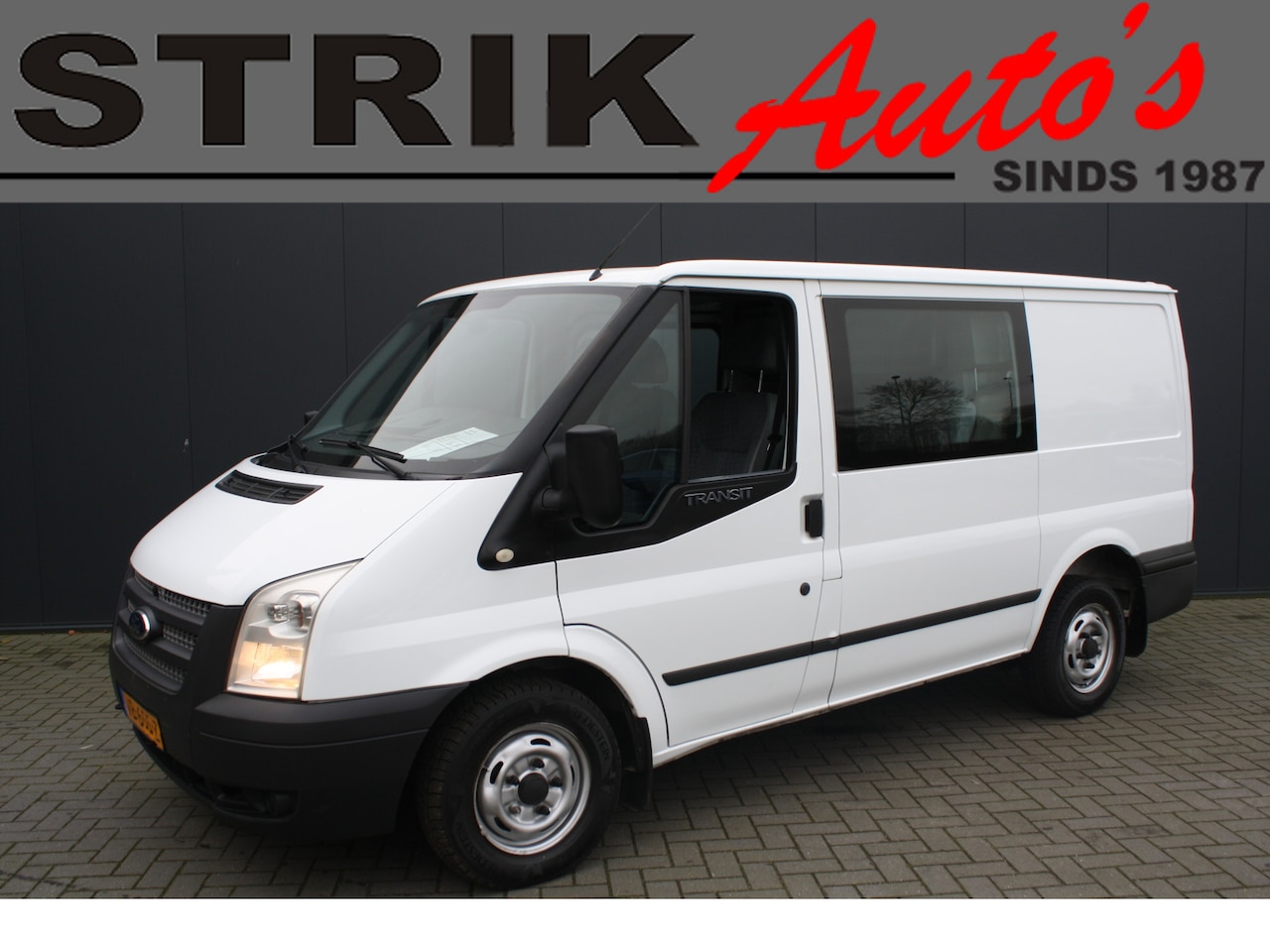 Ford Transit - 260S 2.2 TDCI 101PK EURO 5 - AIRCO - DUBBELE CABINE - TREKHAAK - AutoWereld.nl