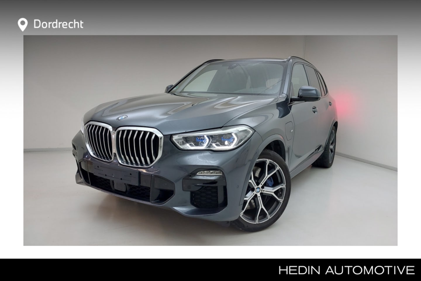 BMW X5 - xDrive45e High Exec. | Panorama Sky Lounge | Keyless | Trekhaak | 21'' LM | 360 Camera | H - AutoWereld.nl