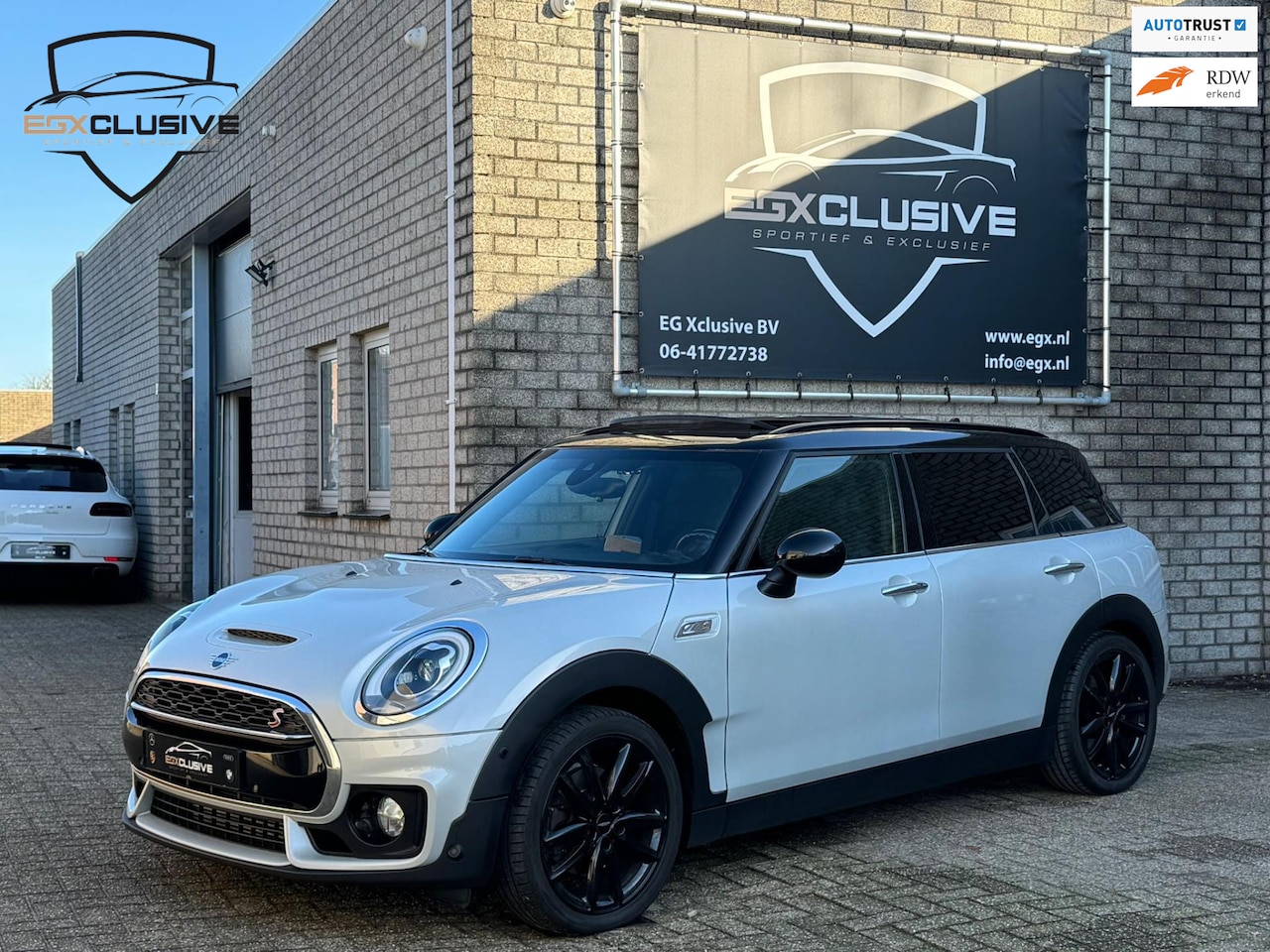 MINI Clubman - Mini 2.0 Cooper S JWC John Cooper Works Pano/Camera - AutoWereld.nl