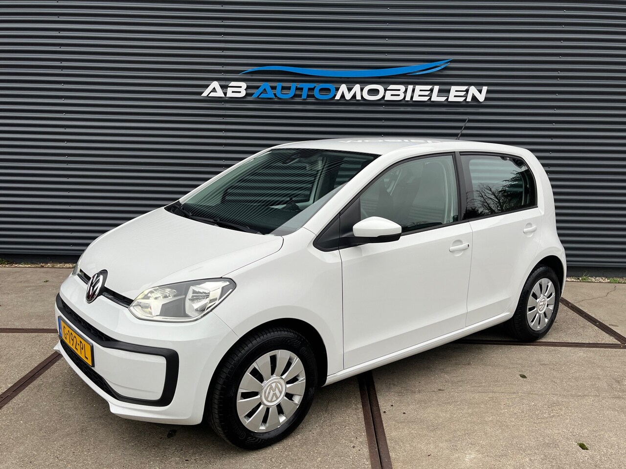 Volkswagen Up! - 1.0 BMT move up! 5 DEURS/ BLUETOOTH/ LED VERL - AutoWereld.nl