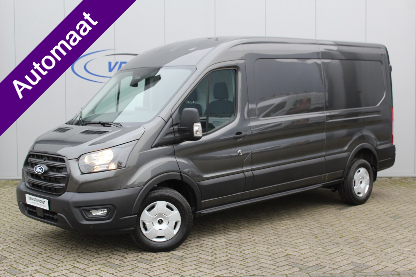 Ford Transit - 350 2.0 165 pk EcoBlue L3H2 Trend Automaat - AutoWereld.nl