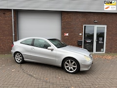 Mercedes-Benz C-klasse Sportcoupé - 180|AIRCO|NIEUWE APK