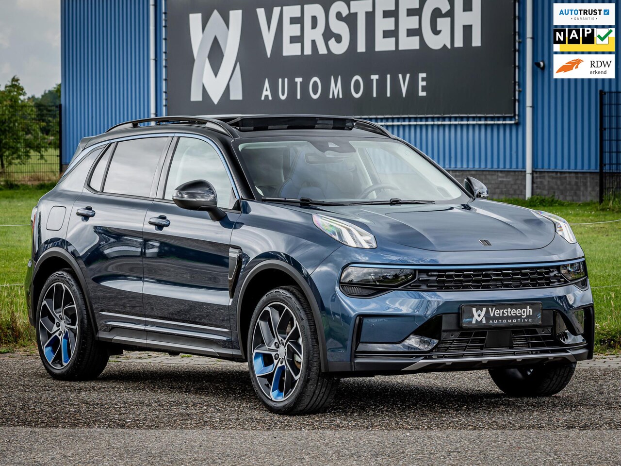 Lynk & Co 01 - 1.5 Plug-In Hybrid 262pk Panoramadak|Adaptive Cruise Control - AutoWereld.nl