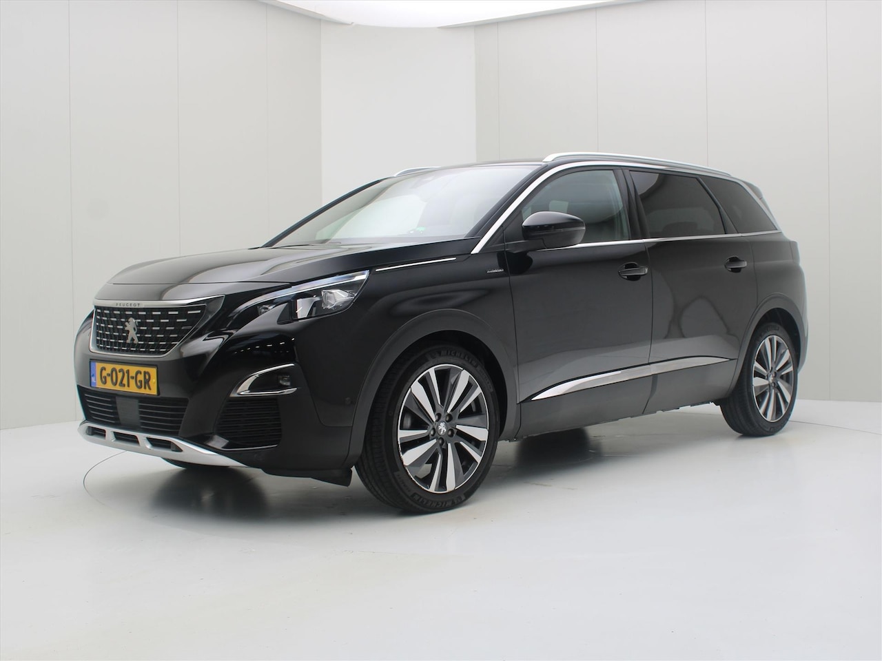 Peugeot 5008 - 1.2 PureTech 130pk 6-bak GT-Line 7P [ FOCAL+CAMERA+CARPLAY+CLIMAAT+CRUISE+PDC+LED ] - AutoWereld.nl