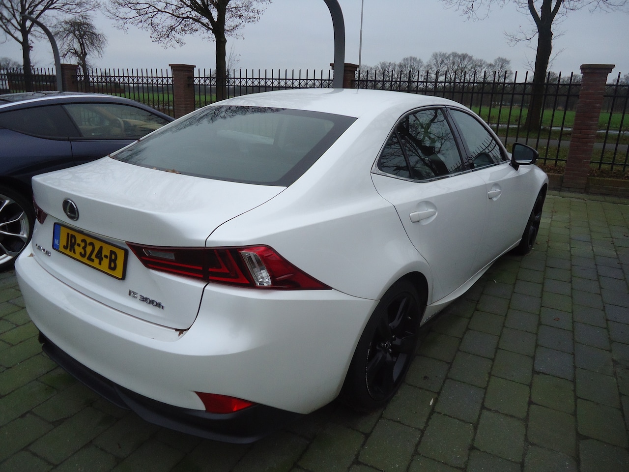 Lexus IS - 300h Sport Edition