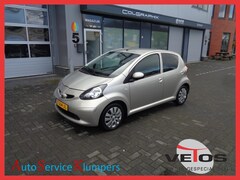 Toyota Aygo - 1.0-12V ckIN2U Calvin Klein Half Leer/Alcantara