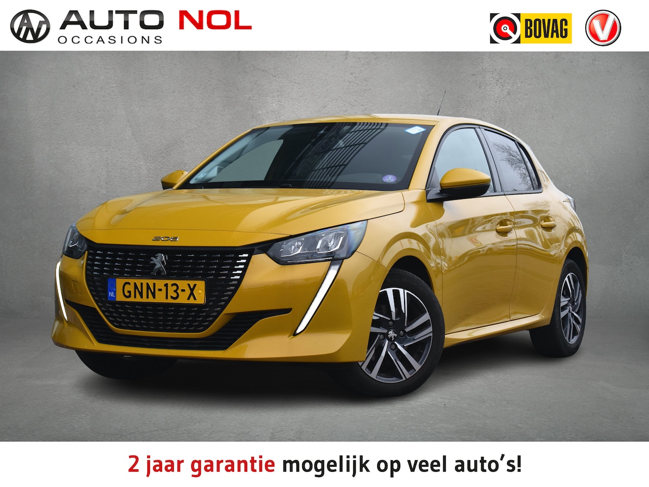 Peugeot 208 - 1.2 PureTech Blue Lease Allure | Automaat | Apple CarPlay | Half Leer | Cruise - AutoWereld.nl