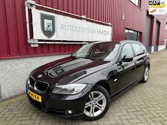 BMW 3-serie Touring - 318i // Clima // Navi // Stoelverwarming //