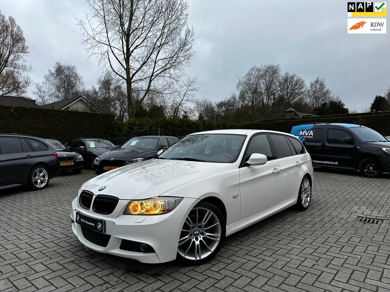 BMW 3-serie Touring - 318i Corporate Lease M Sport Edition|Ketting verv.|Xenon|Groot Navi|Climate control|Cruise - AutoWereld.nl