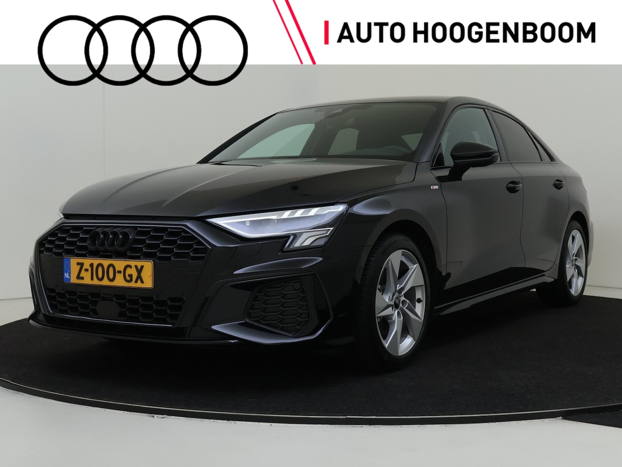 Audi A3 Limousine - 30 TFSI S edition | Stoelverwarming | Navigatie | Sfeerverlichting | CarPlay | S-Line inte - AutoWereld.nl