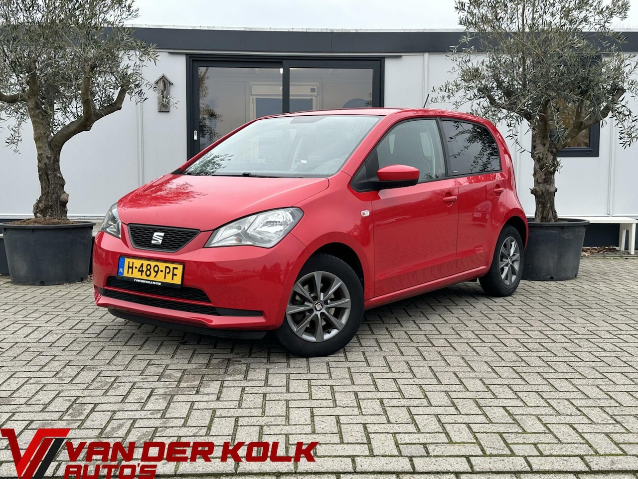 Seat Mii - 1.0 Style Sport 5 Deurs Navi Airco Lichtmetaal Bluetooth - AutoWereld.nl