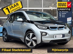 BMW i3 - Basis iPerformance 22 kWh | Panoramadak | Apple Carplay | Rijklaar + 12 Maand BOVAG Garant