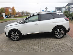 Peugeot 3008 - 1.6 HYbrid4 300 GT Navi-360 Camera-Leder-Schuifdak-7, 4 KW Boordlader 12 Maanden Bovag Gar