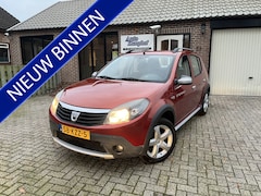 Dacia Sandero Stepway - 1.6 Trekhaak Nieuwe A.P.K