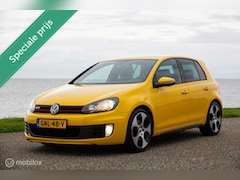 Volkswagen Golf - 2.0 GTI 5-Drs 6-Bak UNIEK KLEUR