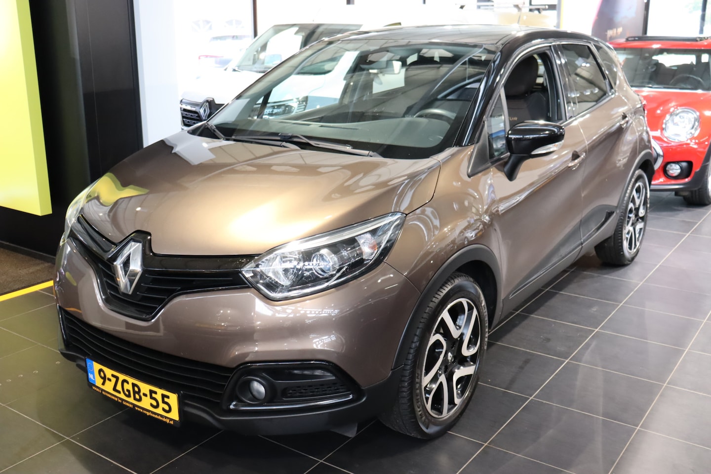 Renault Captur - TCe 120pk EDC automaat Dynamique - AutoWereld.nl