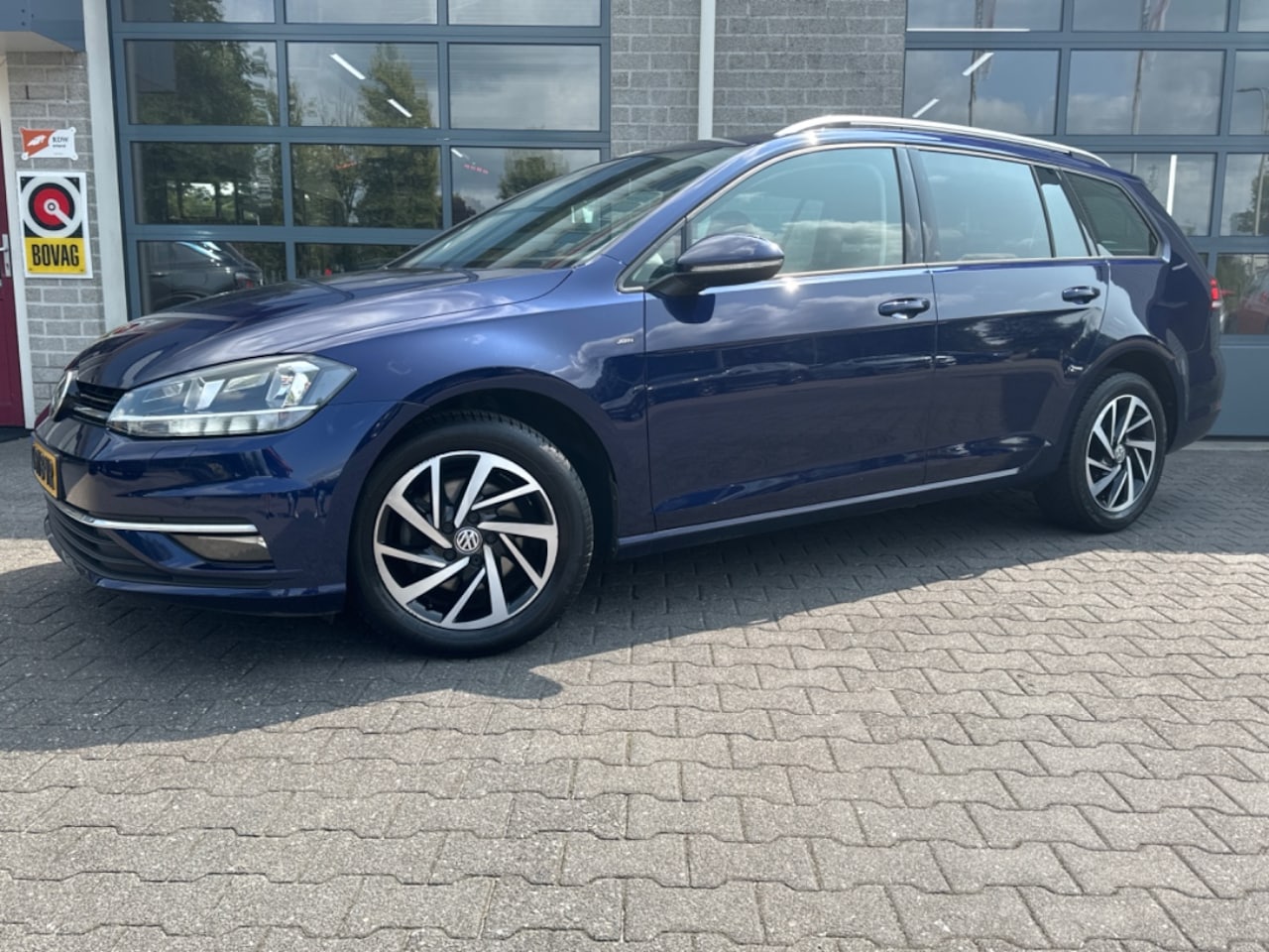 Volkswagen Golf Variant - 1.6 TDI Highline | CLIMA | NAVI | STOELVERWARMING | - AutoWereld.nl