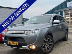 Mitsubishi Outlander - 2.0 PHEV Executive Edition X-Line Automaat | ECC | LMV | Navi