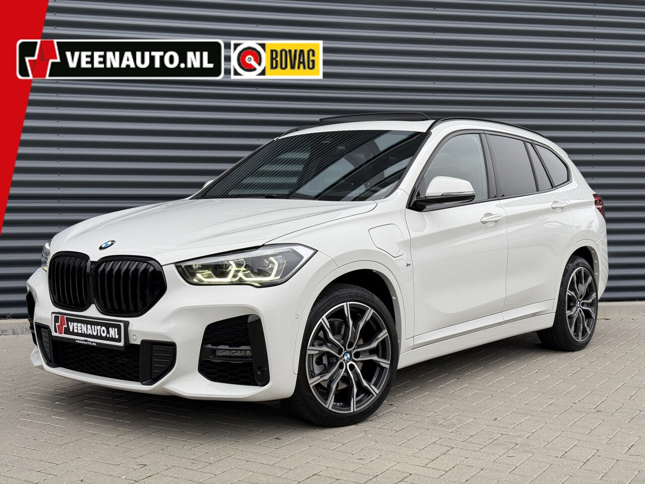 BMW X1 - xDrive25e M-Sport Shadoq Pano/Trekhaak/Camera/H&K/HUD - AutoWereld.nl