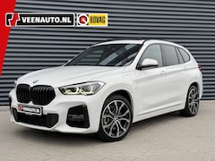 BMW X1 - xDrive25e M-Sport Shadow Pano/Trekhaak/Camera/H&K/HUD