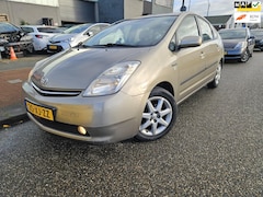 Toyota Prius - 1.5 VVT-i Tech Edition GARANTIE