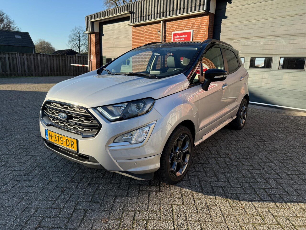 Ford EcoSport - 1.0 EcoBoost ST-LINE Camera Navi Cruise Trekhaak - AutoWereld.nl