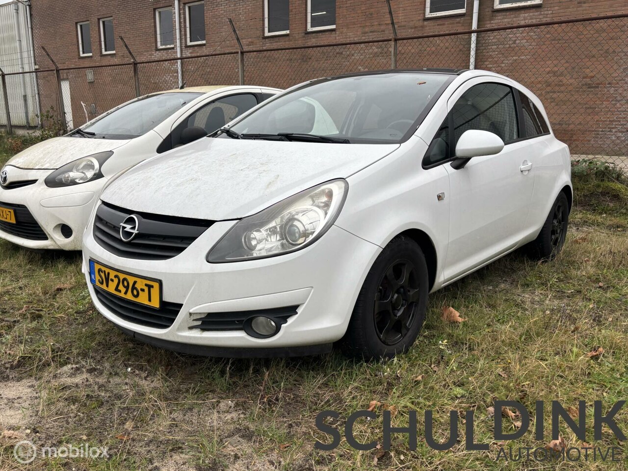 Opel Corsa - 1.2-16V Cosmo MOTOR TIKT - AutoWereld.nl