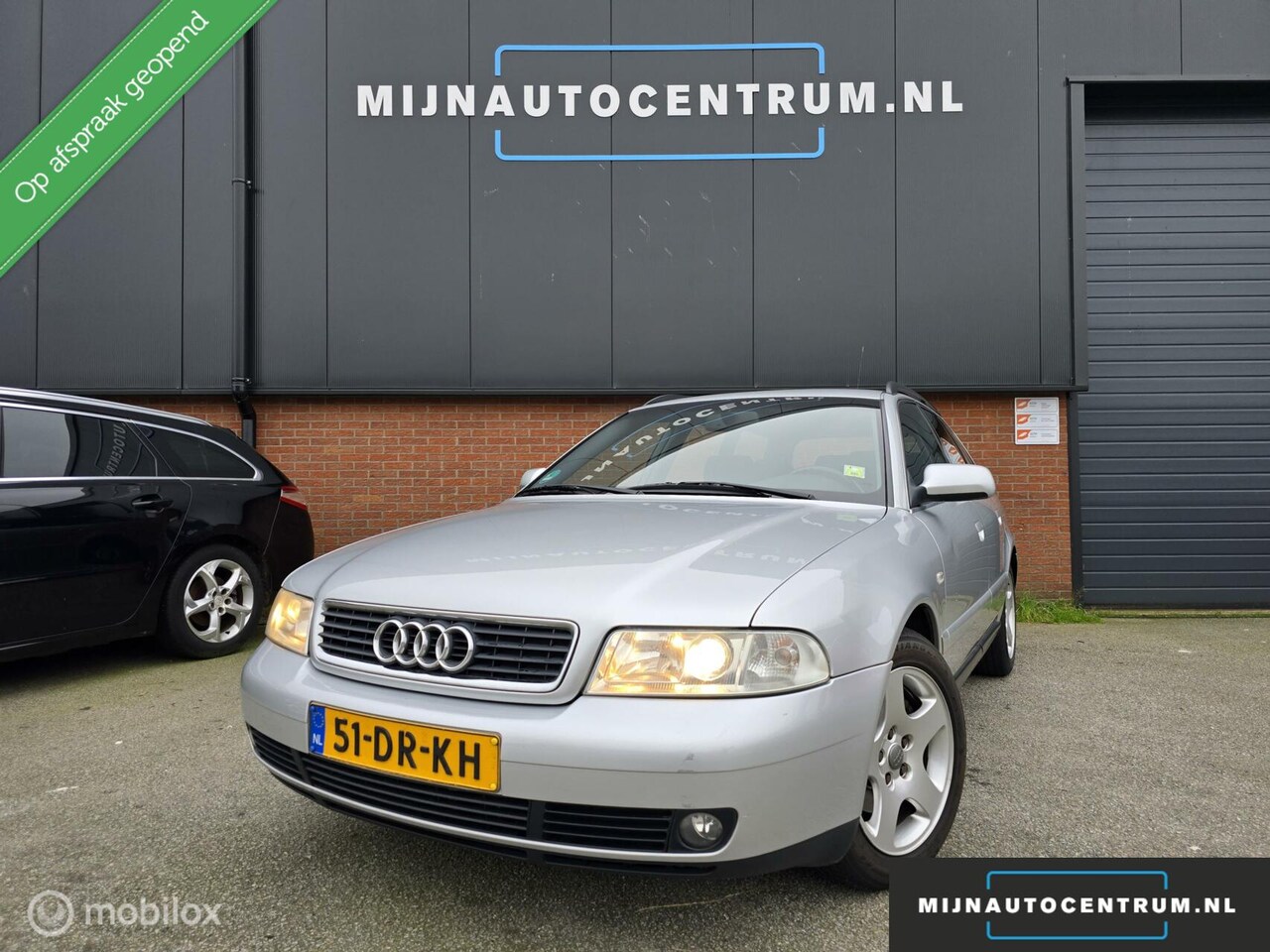 Audi A4 Avant - 2.4 V6 Advance / NIEUWE APK / CLIMA - AutoWereld.nl