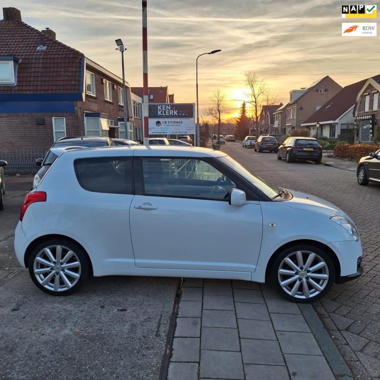 Suzuki Swift - 1.6 Sport| 125pk|Slechts 88.000km |Keyless - AutoWereld.nl