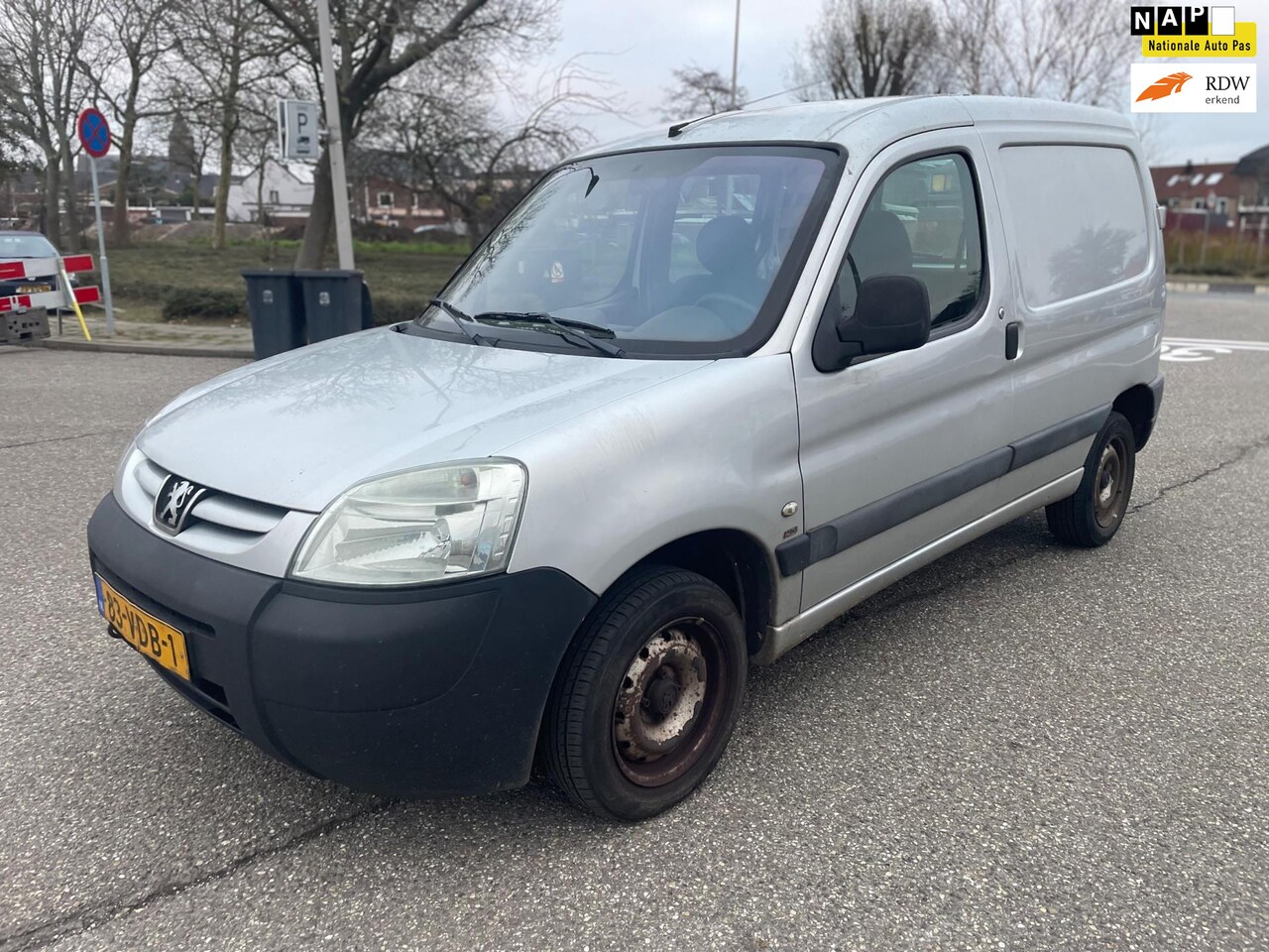 Peugeot Partner - 190C 1.6 HDI / 1e.eigenaar / airco / elek.ramen / deurvergrendeling / nap.... - AutoWereld.nl