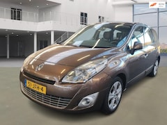 Renault Grand Scénic - 1.4 TCe Dynamique 7p. PANO NAVI PSENSOR CRUISE 2 X SLEUTELS