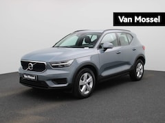 Volvo XC40 - 1.5 T3 Momentum | Navigatie | Climate control | LMV | Parkeer sensoren | LED | Camera |